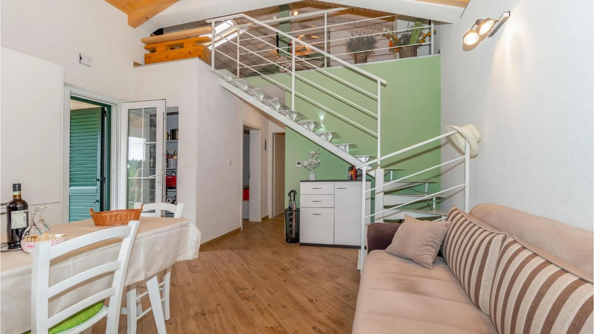 Gorgeous Home In Klenovica With Wifi 0*,  Croatia